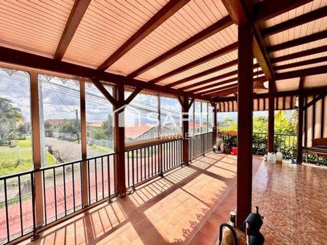 Villa 4 chambres, Sainte Luce Rhône Alpes 97228 DS86751348