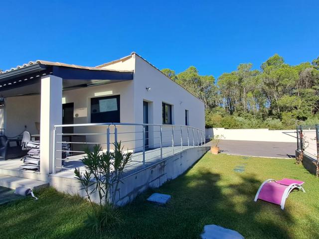 Villa 4 chambres Secteur Sainte Cécile les Vignes 96m² Mondragon