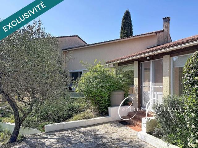 Villa 4 chambres, véranda, garage et espace de détente