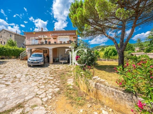 VILLA 4 CHAMBRES 1923M² DE TERRAIN