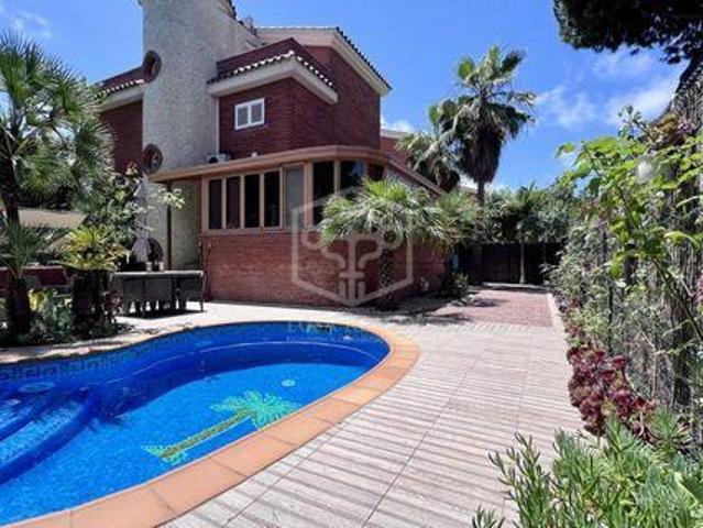 Villa 4 Dormitorio Gava Barcelona ELS92373943