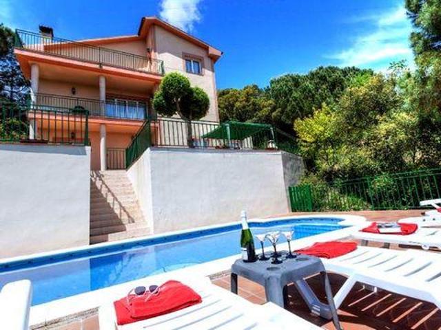 Villa 4 Dormitorio Girona CataluñaCatalonia ES98304057