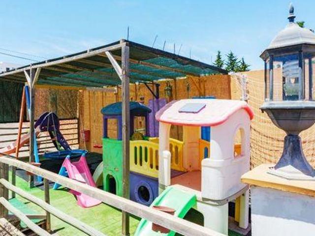 Villa 4 Dormitorio Estepona Andalucía ES98303582