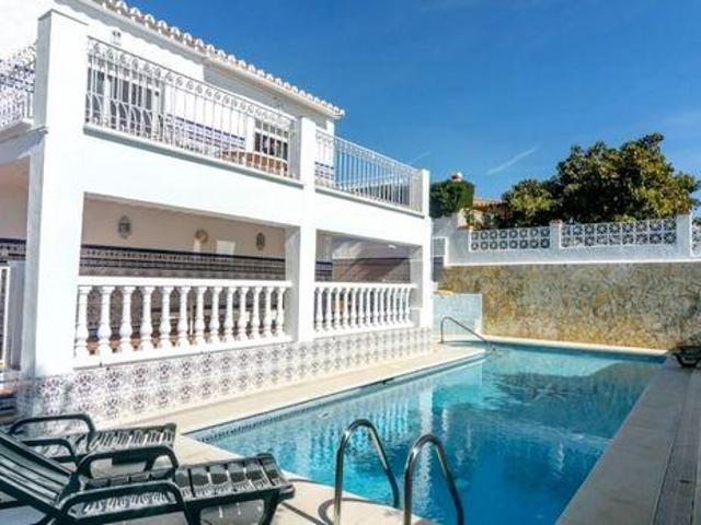 Villa 4 Dormitorio Málaga Andalucía ES98303405