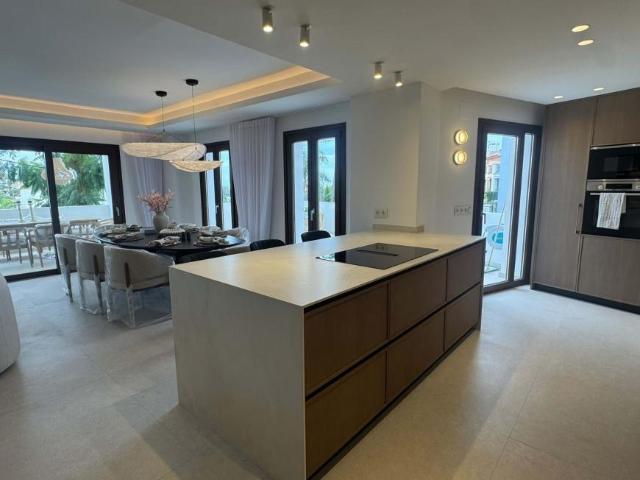 Villa 4 Dormitorio Málaga Andalusia ES100060957