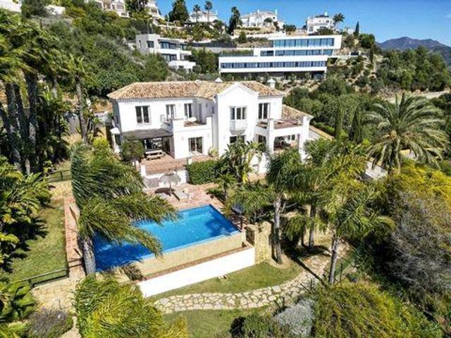 Villa 4 Dormitorio Marbella Andalucía ELS98763456