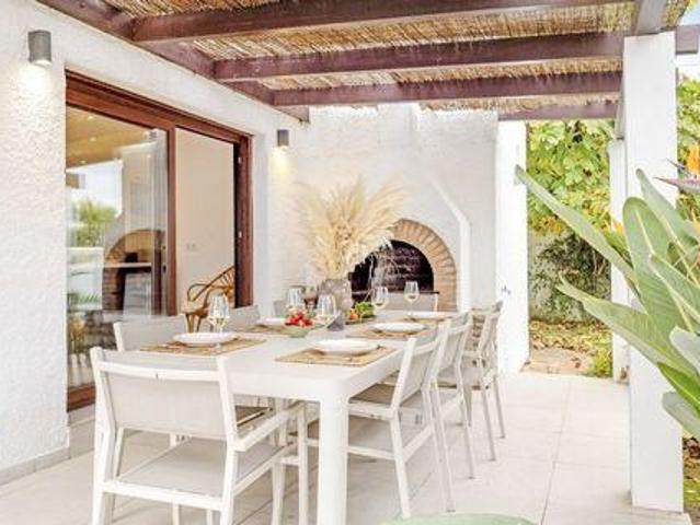 Villa 4 Dormitorio Marbella Andalucía ELS98929273