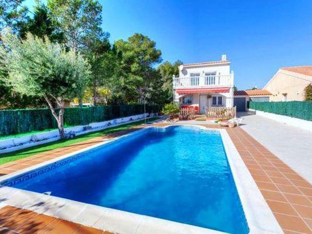 Villa 4 Dormitorio Miami Platja CataluñaCatalonia ES98303128