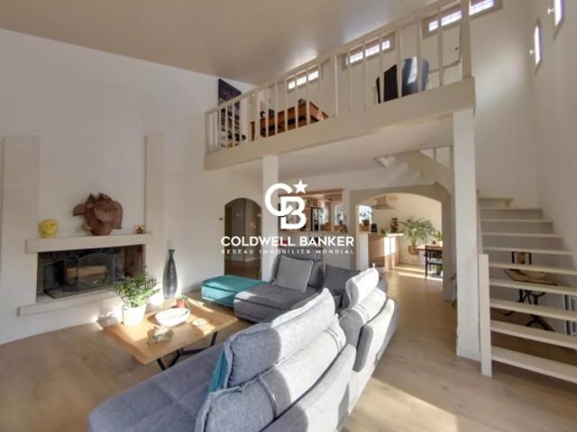 Villa 4 Faces avec Piscine à Canet Plage
