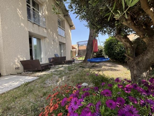 Villa 4 faces dans quartier prisé de Saint Cyprien
