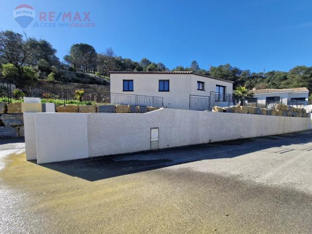 VILLA 4 FACES DE PLAIN PIED DE TYPE 4 AVEC GARAGE ET JARDIN