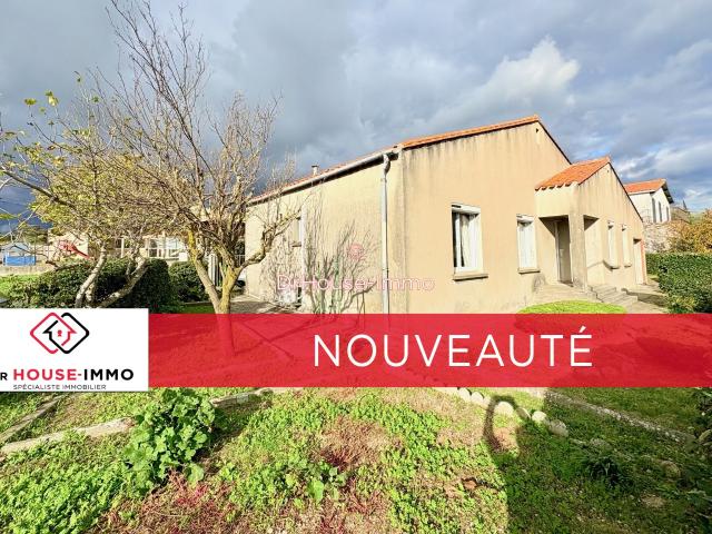 Villa 4 faces de plain pied et garage