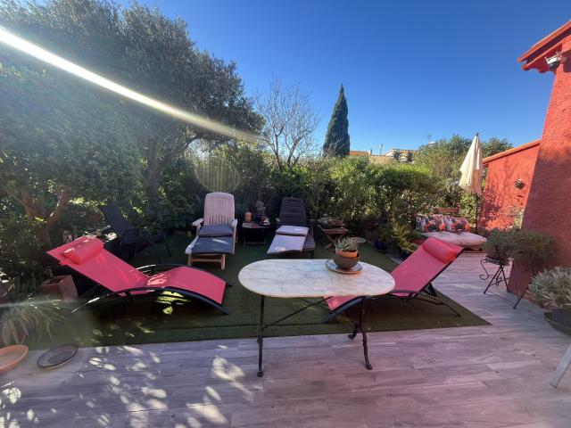 VILLA 4 Faces de Plain Pied sur 742m2 de terrain