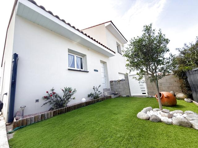 VILLA 4 FACES