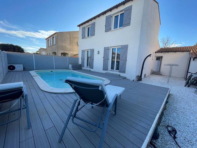 Villa 4 pièce s 102 m2 a La Peyrade avec piscine