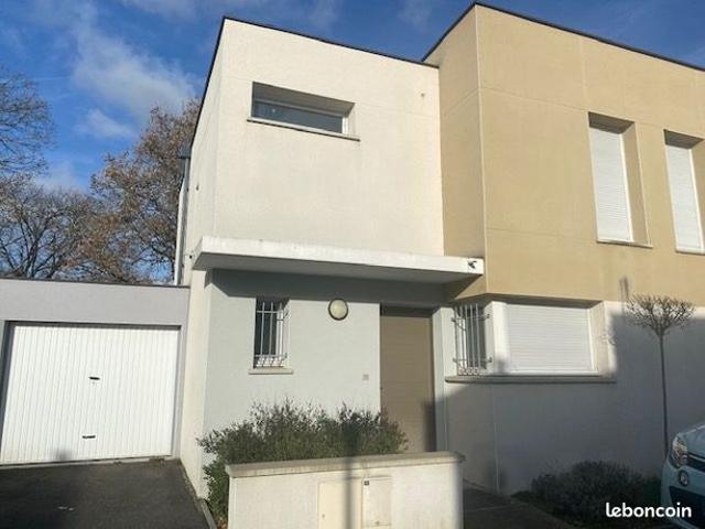 Villa 4 pièces 77 m²