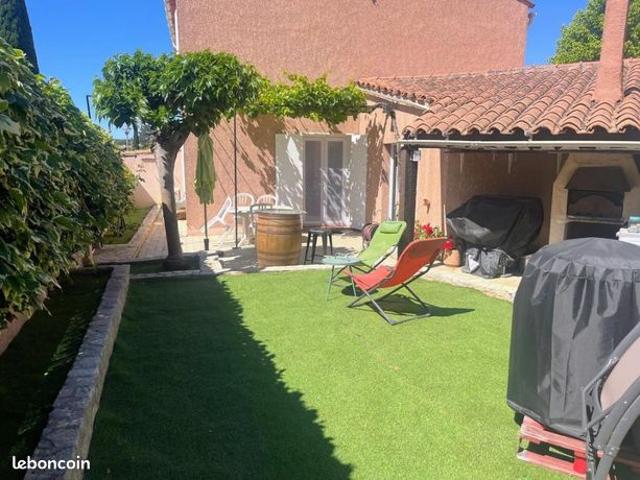 Villa 4 pièces 77 m²