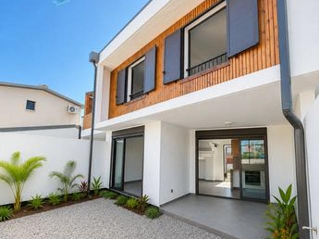 Villa 4 pièces 74 m²