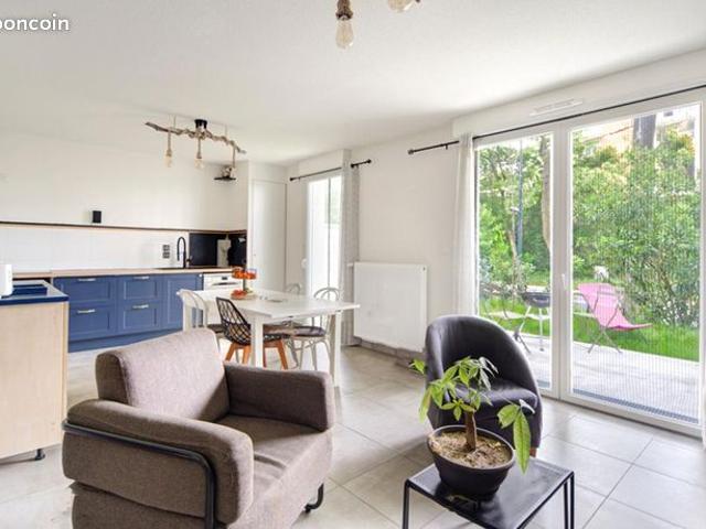 Villa 4 pièces 79 m²