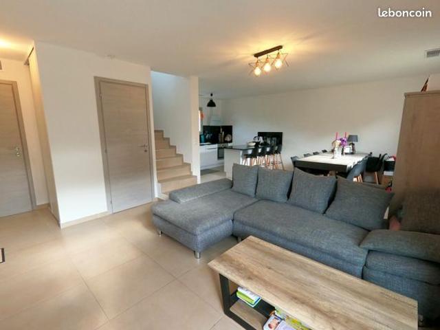 Villa 4 pièces 79 m²
