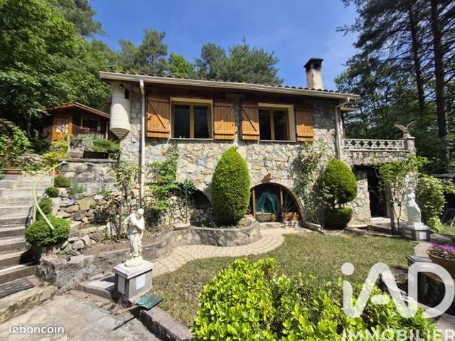 Villa 4 pièces 83 m²