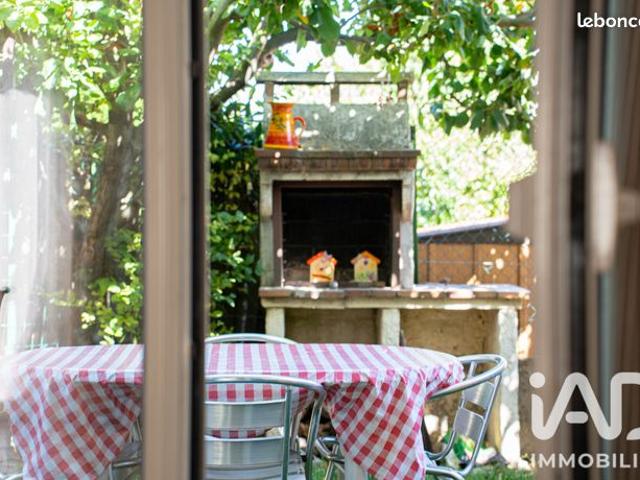 Villa 4 pièces 80 m²