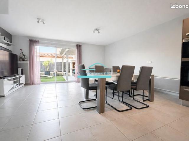 Villa 4 pièces 80 m²
