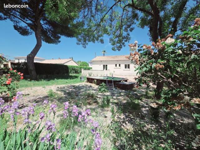 Villa 4 pièces 80 m²