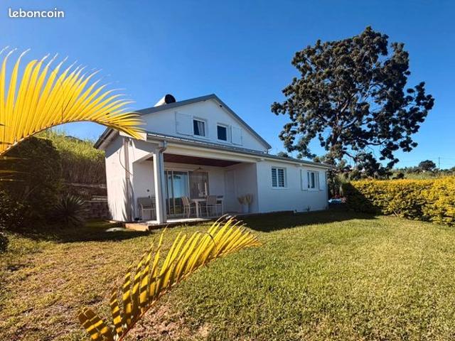 Villa 4 pièces 82 m²