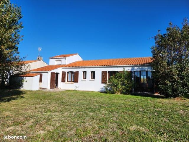 Villa 4 pièces 82 m²