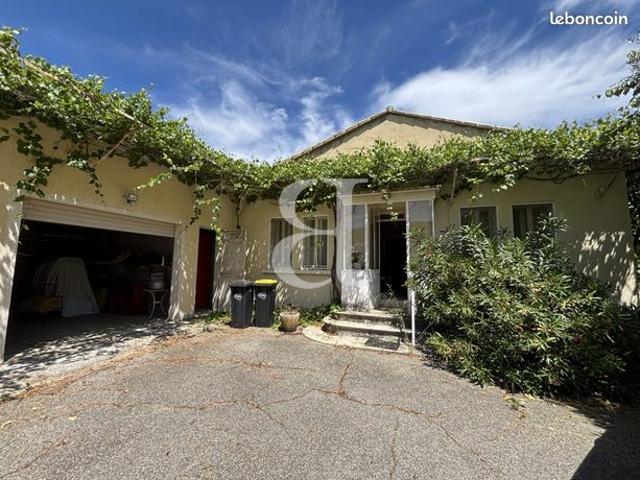 Villa 4 pièces 82 m²