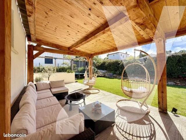 Villa 4 pièces 87 m²