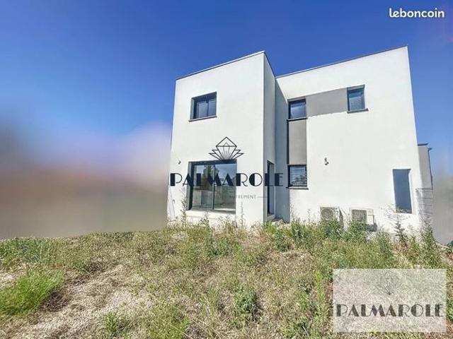 Villa 4 pièces 84 m²