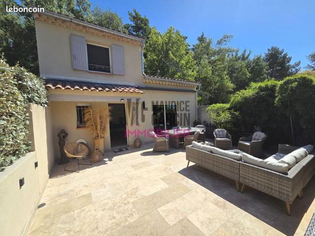 Villa 4 pièces 84 m²