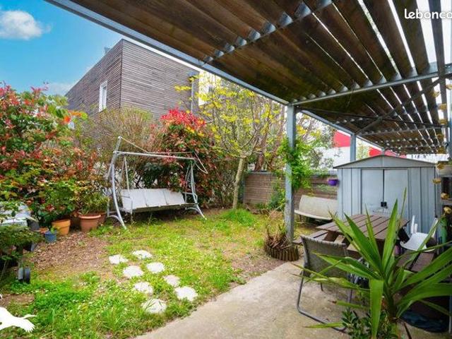 Villa 4 pièces 84 m²