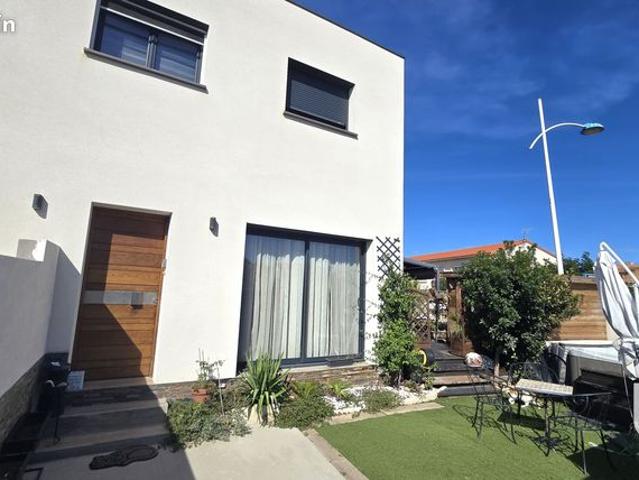 Villa 4 pièces 85 m²