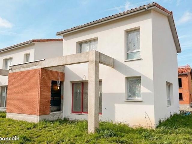 Villa 4 pièces 85 m²