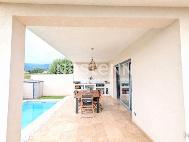 Villa 4 pièces 93 m²