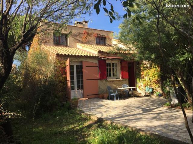 Villa 4 pièces 90 m²