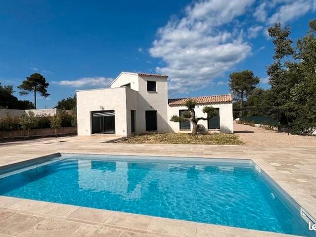 Villa 4 pièces 91 m²