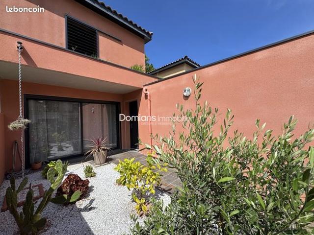 Villa 4 pièces 92 m²