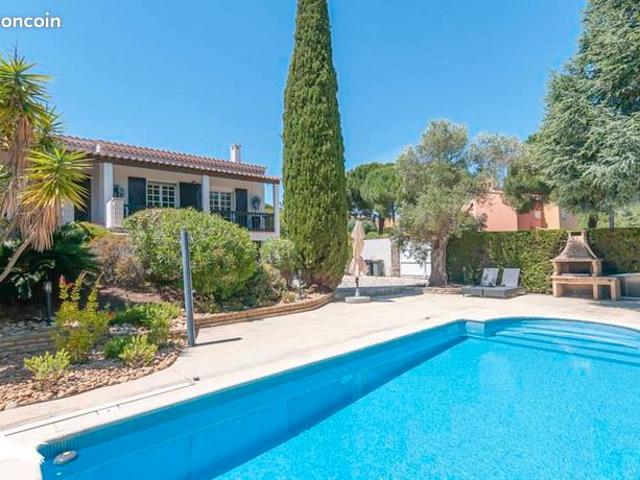 Villa 4 pièces 97 m²