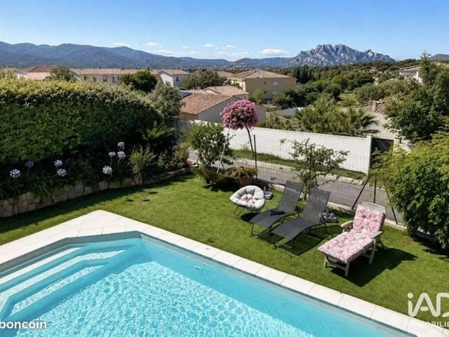 Villa 4 pièces 97 m²