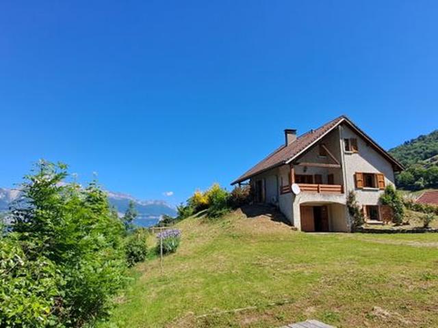 Villa 4 pièces 97 m²