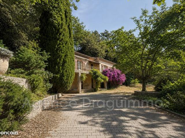Villa 4 pièces 105 m²