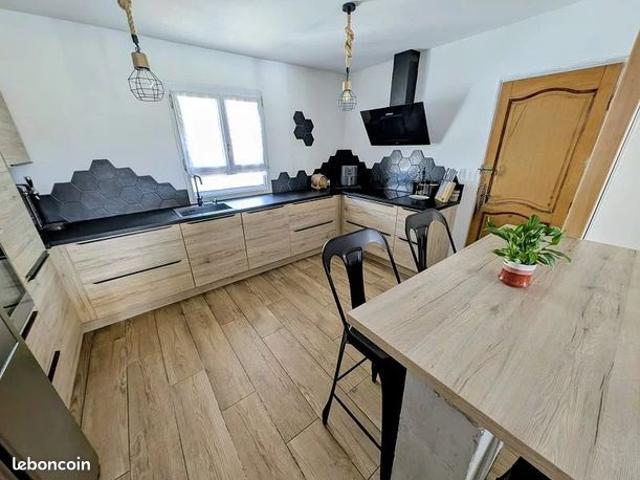 Villa 4 pièces 94 m²