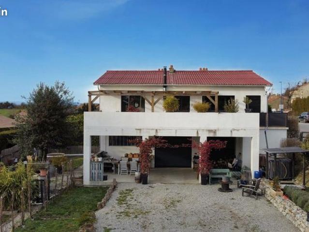 Villa 4 pièces 94 m²