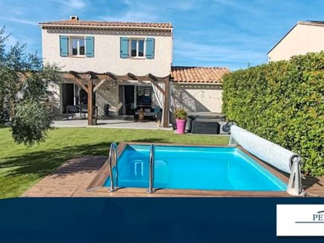 Villa 4 pièces 94 m²