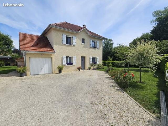 Villa 4 pièces 96 m²
