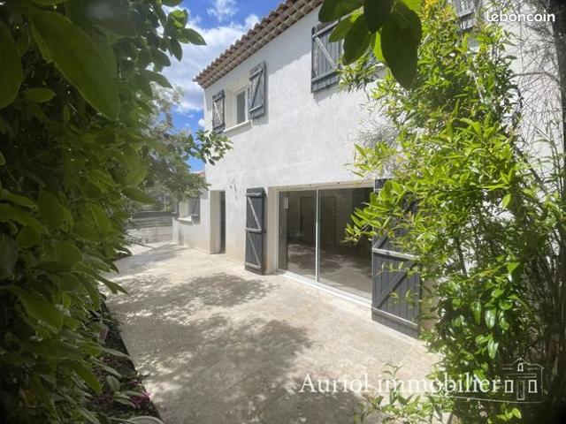 Villa 4 pièces 98 m²